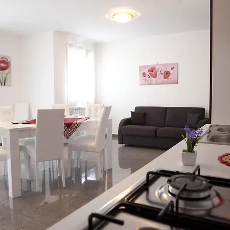 Апартаменты Vacanze Adelaide Чефалу