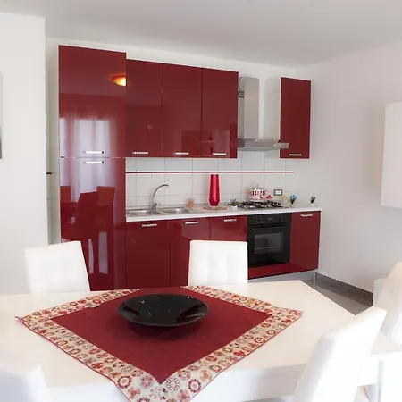 アパート Vacanze Adelaide チェファル