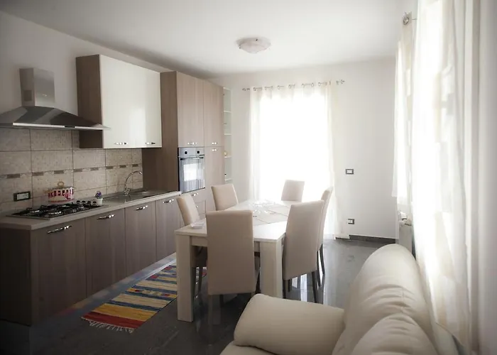 Vacanze Adelaide 切法卢